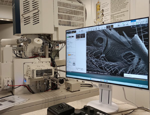 Prezentacja nowego mikroskopu elektronowego Hitachi SU8600